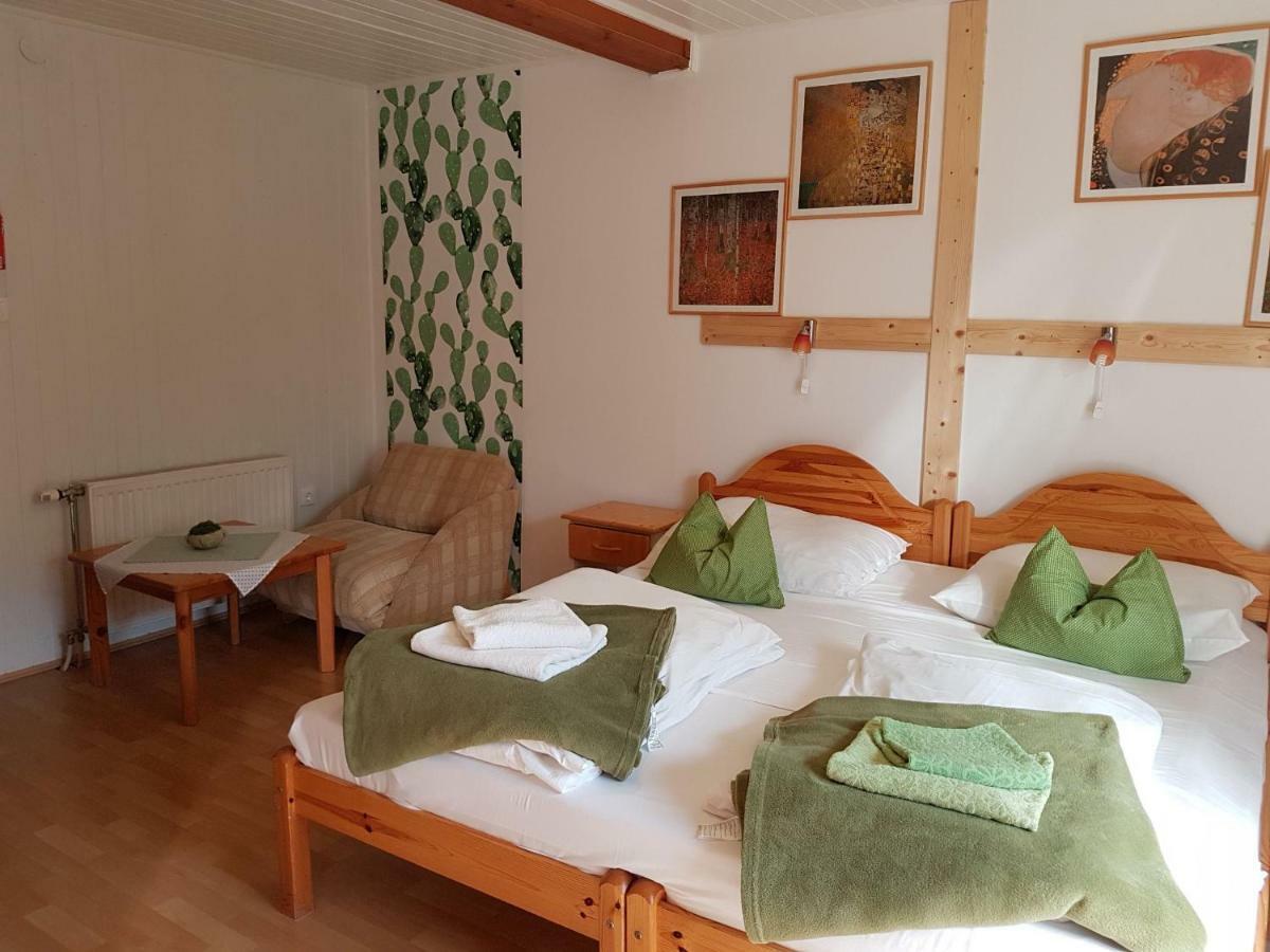 Kaktusz Villa Hévíz Exteriör bild