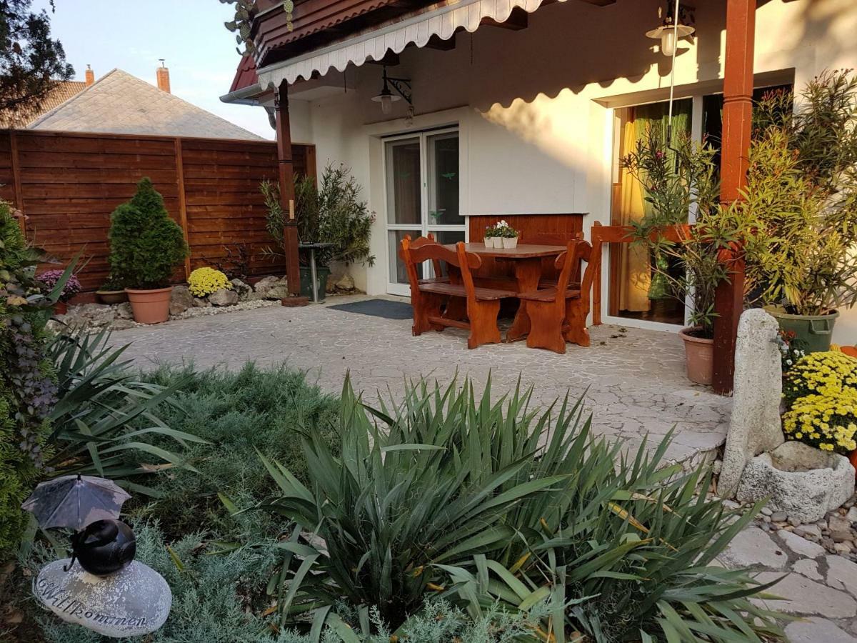 Kaktusz Villa Hévíz Exteriör bild